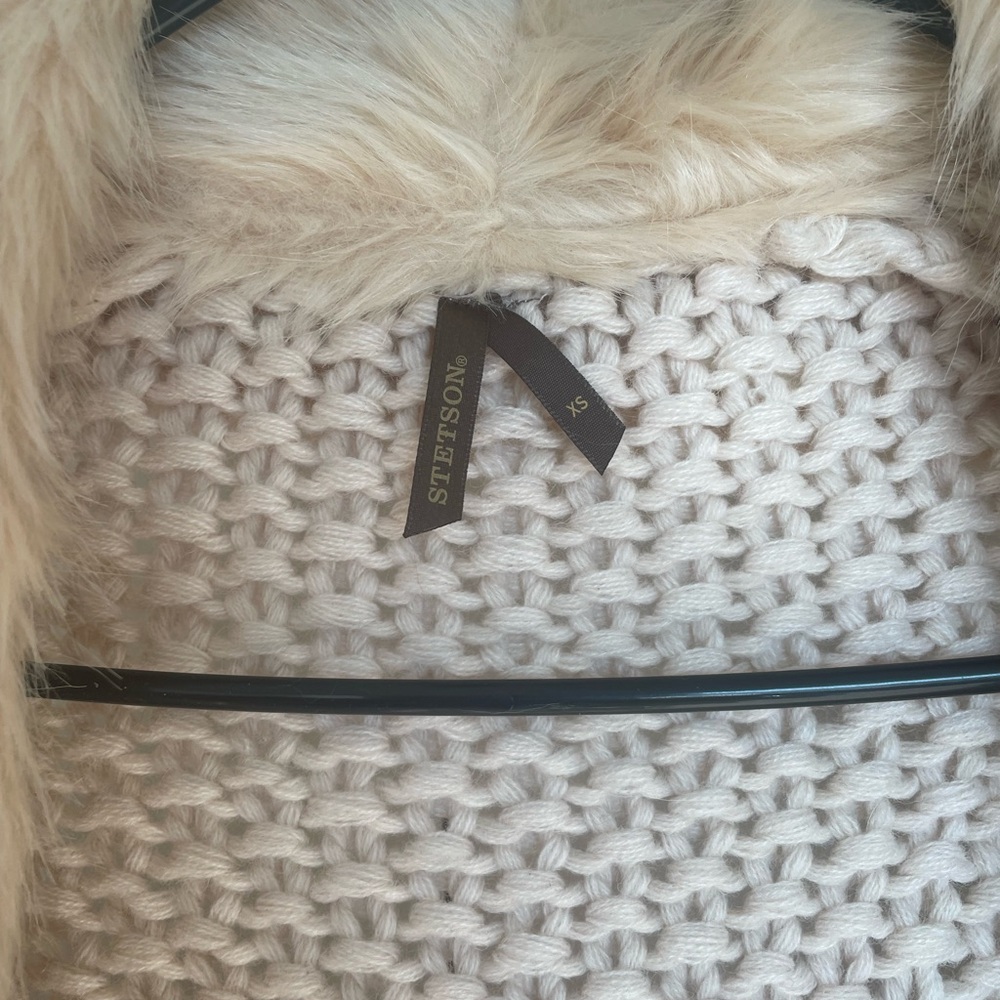 Stetson Cream Knit Cardigan with Faux Fur Collar - Picture 2 of 4